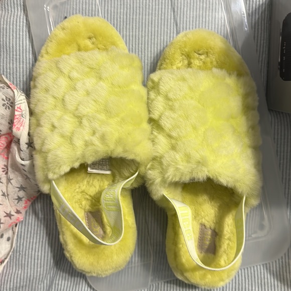 NWT Woman’s UGG’s Fluff Yeah Poppy Slides/Sandel’s Sz 12 - Picture 9 of 10